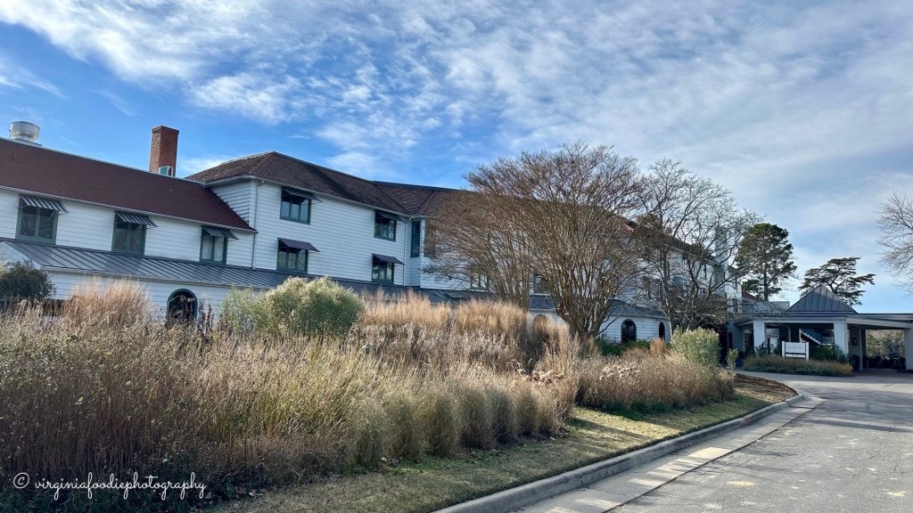 view of the Tides Inn in Irvington, Virginia